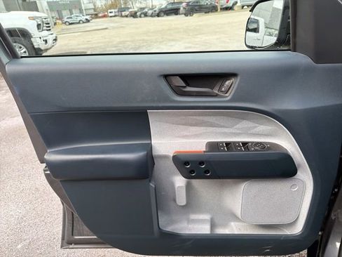 Used 2022 Ford Maverick XLT w/ XLT Luxury Package image 18