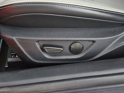 Used 2024 Ford Mustang Premium image 23