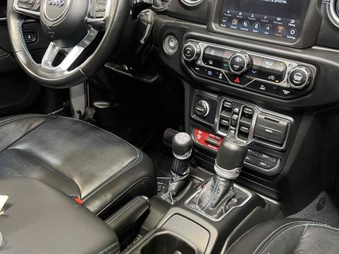 Used 2022 Jeep Wrangler Unlimited Rubicon 4xe AWD/4WD image 52