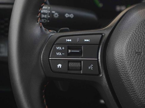 Used 2026 Honda CR-V Sport image 17