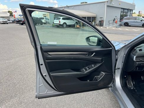 Used 2021 Honda Accord Sport image 21