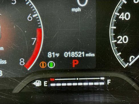Used 2024 Honda Civic EX-L image 9