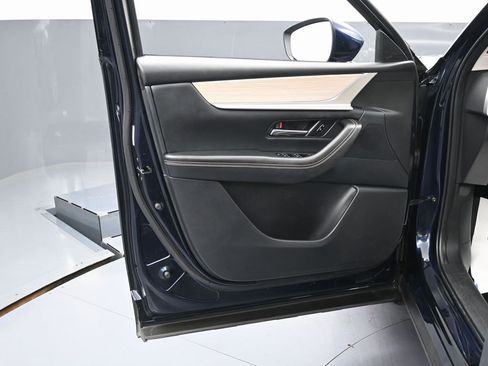 Used 2024 MAZDA CX-90 3.3 Turbo w/ Preferred Plus image 45