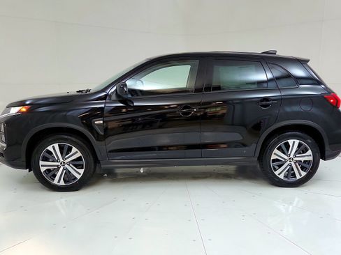 Used 2024 Mitsubishi Outlander Sport ES AWD/4WD image 4