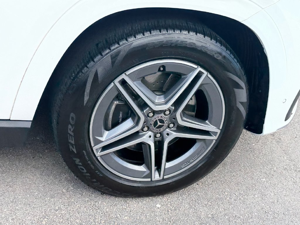 Used 2024 Mercedes-Benz GLE 450 4MATIC image 9