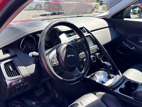 Used 2018 Jaguar E-PACE S AWD/4WD image 23