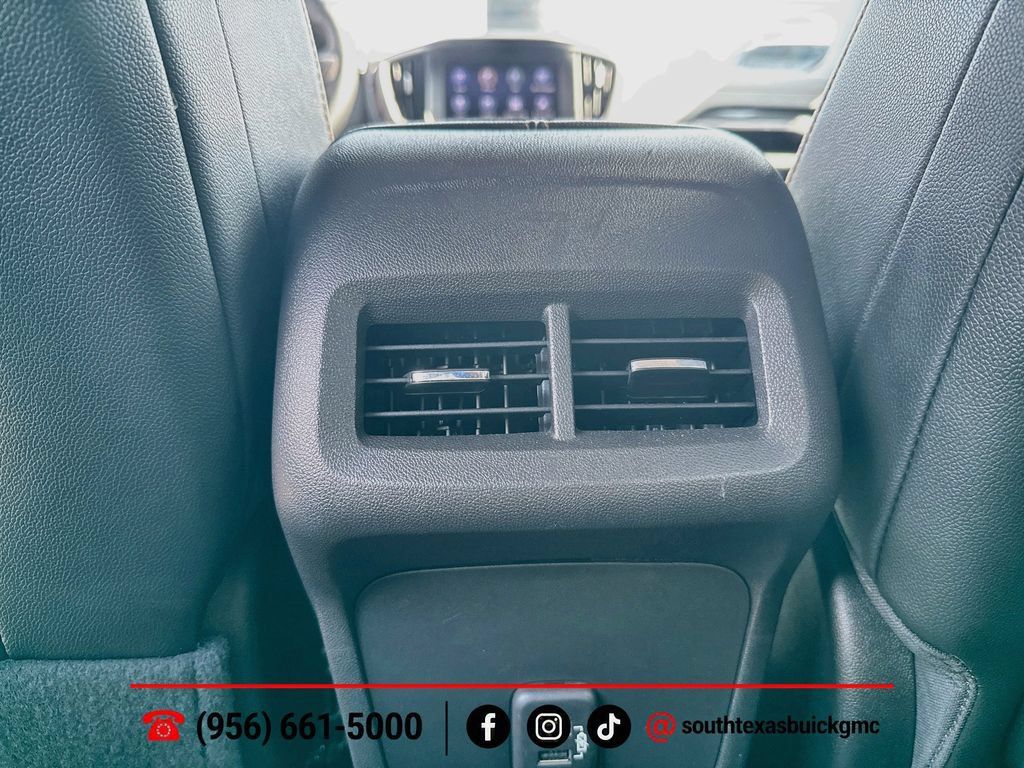Used 2024 GMC Terrain AT4 w/ Infotainment Package II AWD/4WD image 24