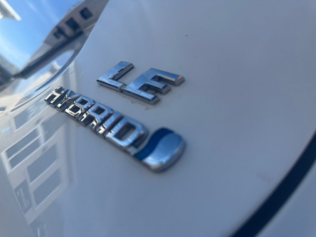 Used 2020 Toyota RAV4 LE w/ All Weather Liner Package AWD/4WD image 16