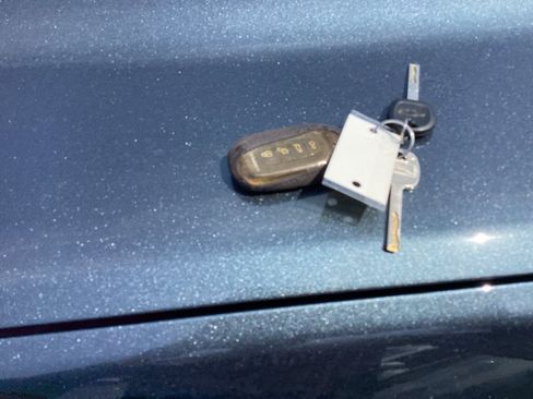 Used 2019 Chevrolet Silverado 1500 Custom Trail Boss image 28