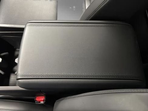 Used 2025 Hyundai Santa Fe SEL image 19