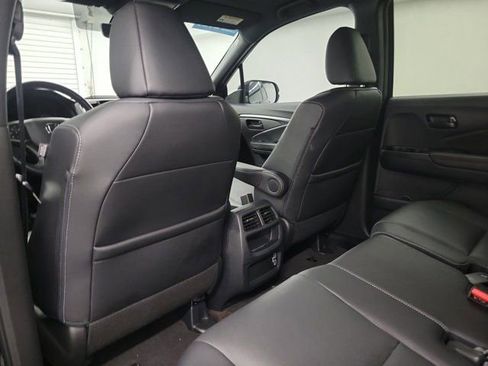 Certified 2023 Honda Passport EX-L image 13