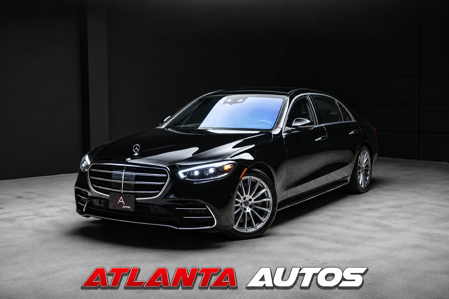 Used 2022 Mercedes-Benz S 500 4MATIC w/ AMG Line Package image 1
