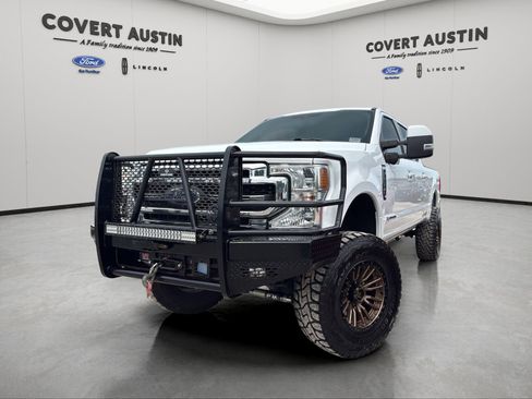 Used 2022 Ford F250 Lariat w/ Lariat Ultimate Package AWD/4WD image 1