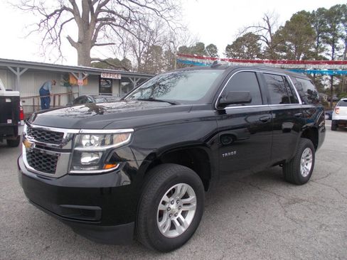 Used 2015 Chevrolet Tahoe LT image 1