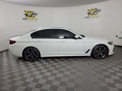 Used 2023 BMW M550i xDrive w/ Executive Package AWD/4WD image 4
