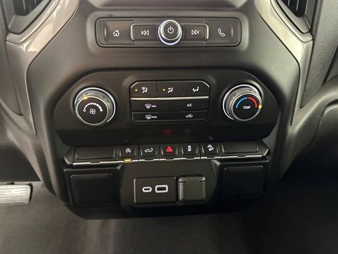 Used 2022 Chevrolet Silverado 1500 Custom Trail Boss w/ Safety Confidence Package image 23