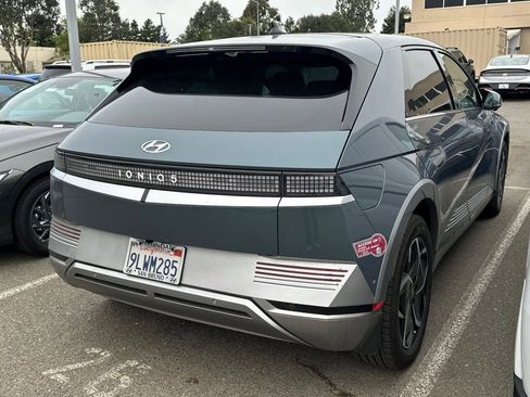 Used 2024 Hyundai Ioniq 5 Limited image 5