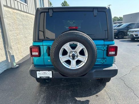 Used 2020 Jeep Wrangler Unlimited Sport S AWD/4WD image 4