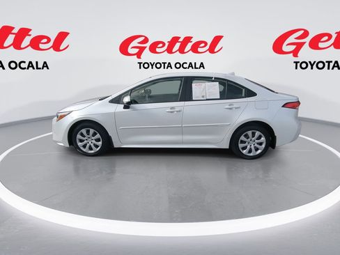 Used 2023 Toyota Corolla LE image 5