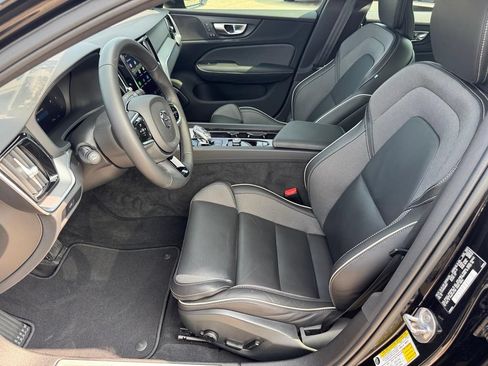 Certified 2024 Volvo S60 B5 Plus w/ Climate Package AWD/4WD image 7