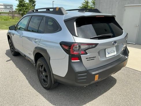 Certified 2025 Subaru Outback Wilderness AWD/4WD image 2