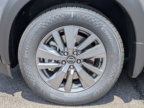 New 2026 Nissan Pathfinder SV AWD/4WD image 12