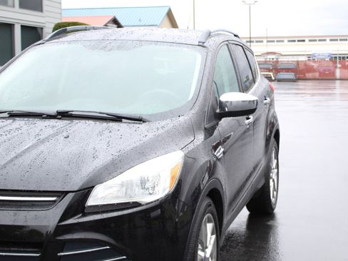 Used 2015 Ford Escape SE w/ SE Chrome Package AWD/4WD image 11
