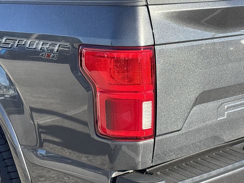 Used 2019 Ford F150 Lariat w/ Equipment Group 502A Luxury image 7