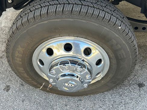 New 2025 RAM 3500 Laramie w/ Max Tow Package image 18