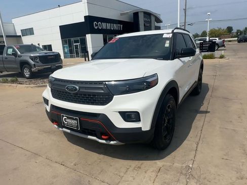 Used 2022 Ford Explorer Timberline w/ Timberline Technology Package image 3