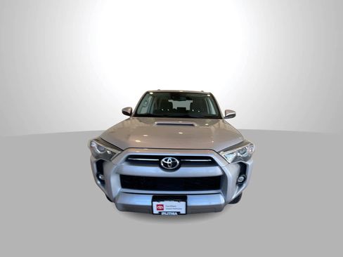 Certified 2024 Toyota 4Runner TRD Off-Road image 3
