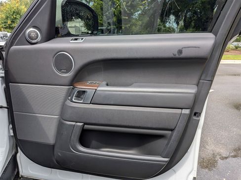 Used 2022 Land Rover Range Rover Sport HSE Silver Edition image 34