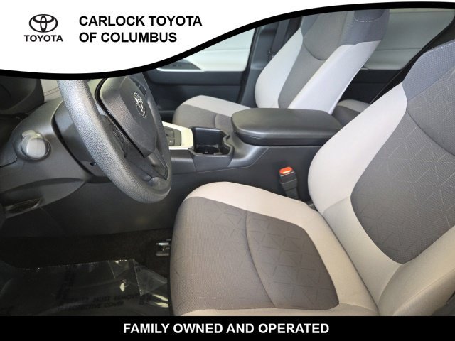 Used 2025 Toyota RAV4 XLE AWD/4WD image 13