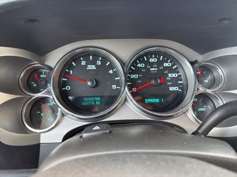 Used 2008 Chevrolet Silverado 2500 LT w/ 1LT Convenience Package image 16