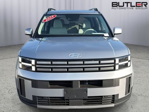 Used 2025 Hyundai Santa Fe SEL AWD/4WD image 9