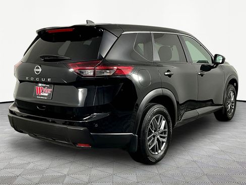 Certified 2026 Nissan Rogue S FWD image 6