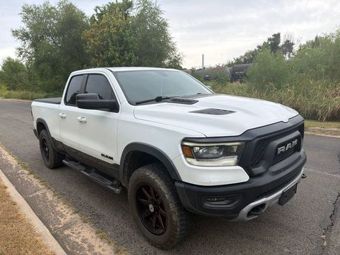 Used 2019 RAM 1500 Rebel AWD/4WD image 3