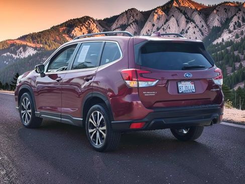 Used 2021 Subaru Forester Limited w/ Popular Package #3 AWD/4WD image 5