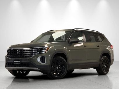 New 2026 Volkswagen Atlas SE