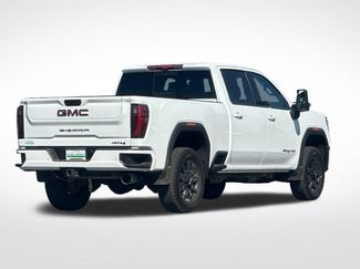 Used 2025 GMC Sierra 2500 AT4 w/ Technology Package AWD/4WD video 3