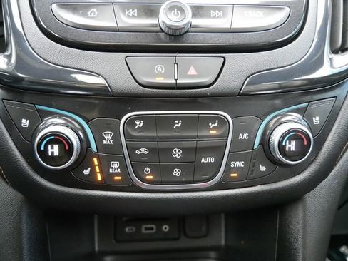 Certified 2023 Chevrolet Equinox Premier image 16