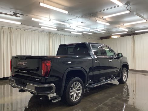 Used 2021 GMC Sierra 1500 SLT w/ SLT Premium Plus Package AWD/4WD image 5