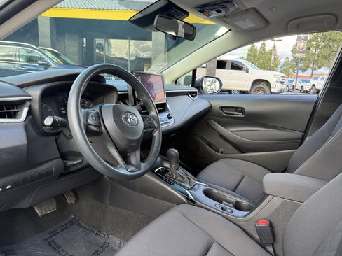 Used 2024 Toyota Corolla LE image 15