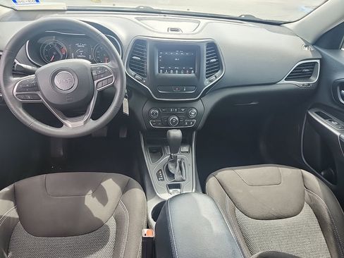 Used 2021 Jeep Cherokee Latitude image 5