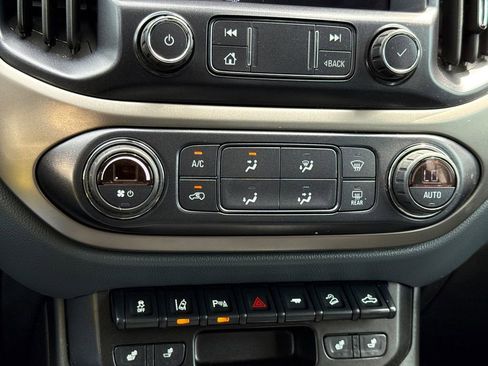 Used 2021 Chevrolet Colorado Z71 w/ Safety Package image 25