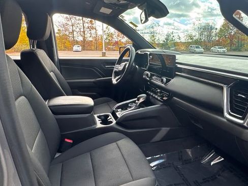 Used 2024 GMC Canyon Elevation w/ Convenience Package image 15