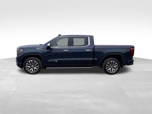 Used 2023 GMC Sierra 1500 Denali w/ Denali Reserve Package AWD/4WD image 13