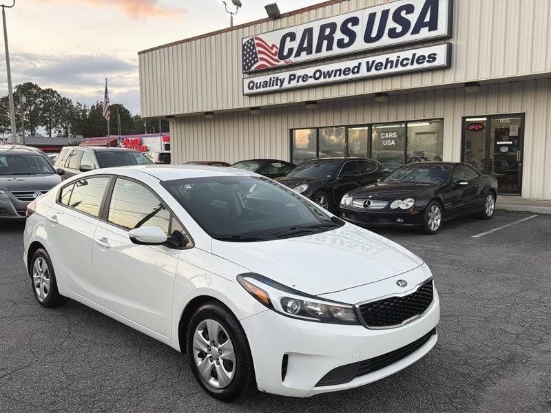Used 2017 Kia Forte LX FWD image 1