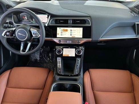New 2024 Jaguar I-PACE R-Dynamic HSE image 12