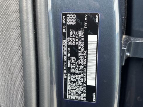 Used 2021 Volvo XC90 T6 Momentum w/ Advanced Package image 37